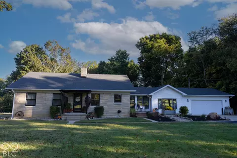 2530 W Us Highway 136, Crawfordsville, IN 47933
