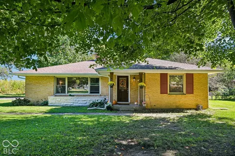 1608 Weslow Ct, Anderson, IN 46011