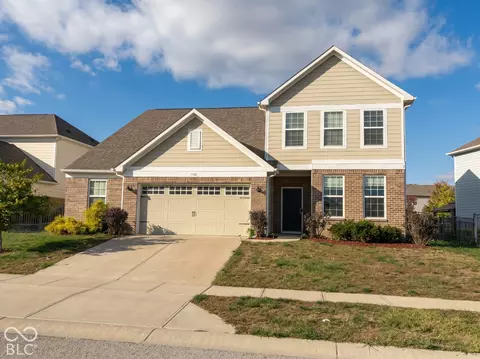 6162 Crabapple Dr, Whitestown, IN 46075