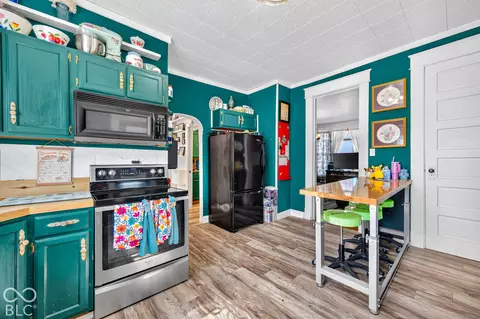 Kitchen - 7341 S County Road 1100 E, Scipio, IN 47273 photo 4 of 5