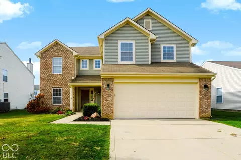 14226 Gentry Dr, Fishers, IN 46038