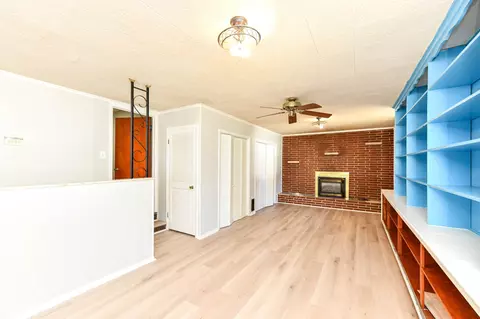 Living - 6401 Orinoco Ave, Indianapolis, IN 46227 photo 4 of 5