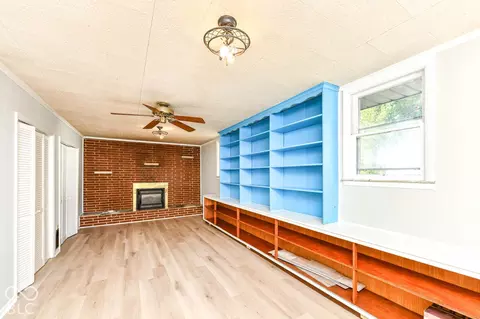 Living - 6401 Orinoco Ave, Indianapolis, IN 46227 photo 3 of 5