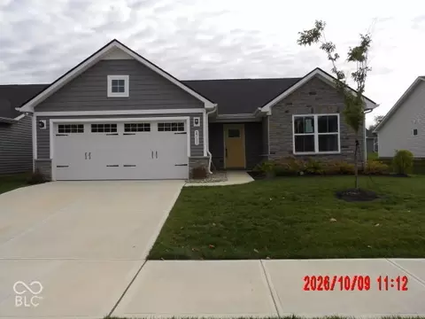 2711 Sand Hollow Dr, Lebanon, IN 46052