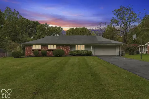7926 Charlecot Dr, Indianapolis, IN 46268