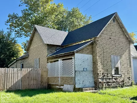 1538 Walnut St, Anderson, IN 46016