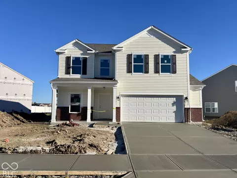 2334 N Liberty Lakes Dr, Greensburg, IN 47240