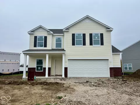 2334 N Liberty Lakes Dr, Greensburg, IN 47240