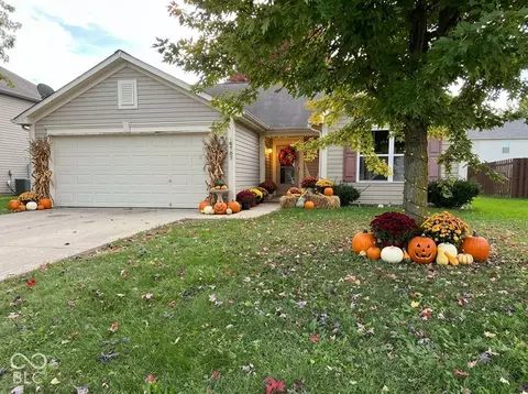 10797 Muddy River Rd, Indianapolis, IN 46234