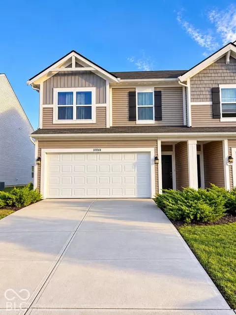 10844 Penwell, Indianapolis, IN 46235