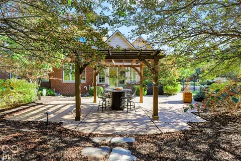 Exterior - 2830 Towne Dr, Carmel, IN 46032 photo 10 of 21