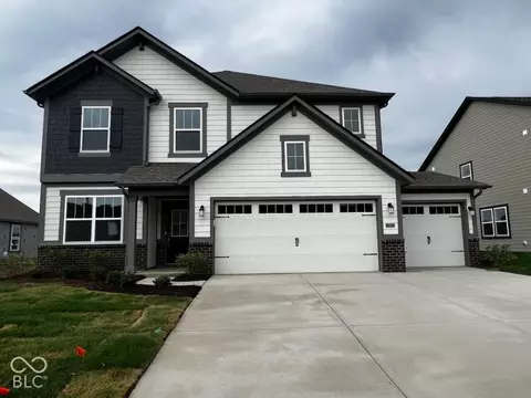 210 Riley Rae Way, Greenfield, IN 46140