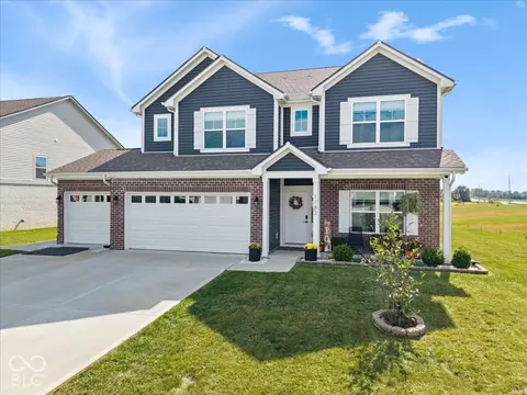 1183 Cherry Tree Ln, Greenwood, IN 46143
