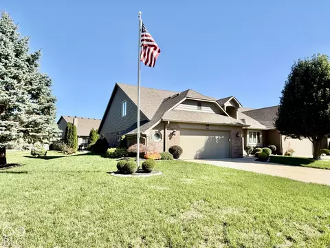 670 Brook Dr, Greenwood, IN 46143