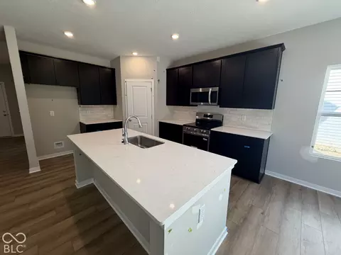 1552 Pebble Beach Dr, Pendleton, IN 46064 photo 12