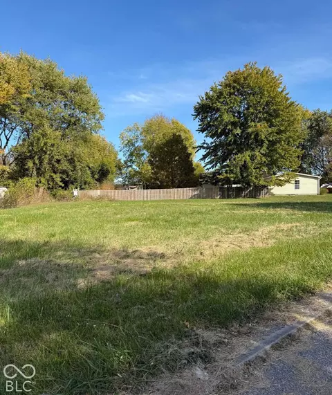 6348 Johnwes Rd, Indianapolis, IN 46241