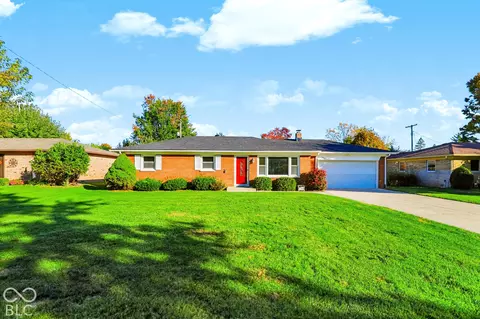 1030 Maple St, Greenwood, IN 46142