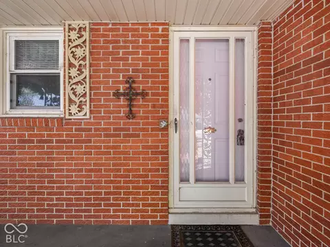 Entry Way - 9008 Carriage Ln, Pendleton, IN 46064 photo 1 of 4