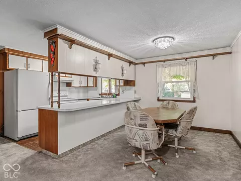 Dining - 9008 Carriage Ln, Pendleton, IN 46064 photo 1 of 3