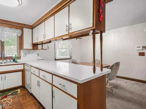 Kitchen - 9008 Carriage Ln, Pendleton, IN 46064 photo 1 of 2
