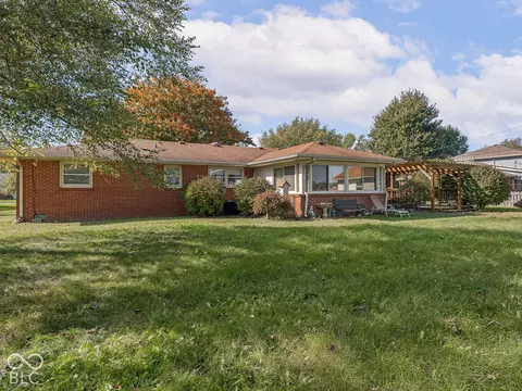 Exterior - 9008 Carriage Ln, Pendleton, IN 46064 photo 12 of 15