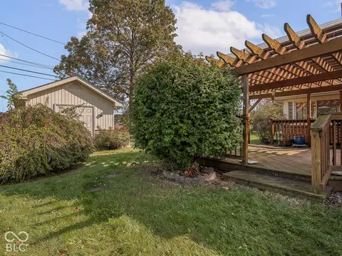 Exterior - 9008 Carriage Ln, Pendleton, IN 46064 photo 9 of 15