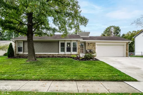7901 Hampton Pl, Fishers, IN 46038