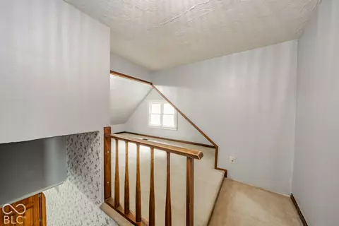 Entry Way - 230 Franklin St, Pendleton, IN 46064 photo 4 of 5