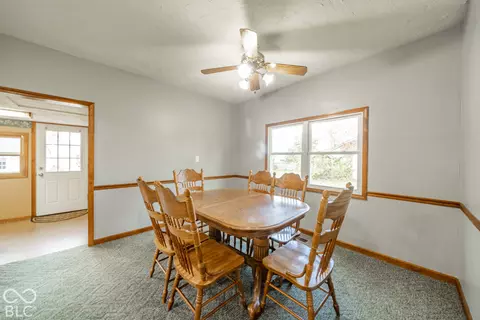 Dining - 230 Franklin St, Pendleton, IN 46064 photo 2 of 4
