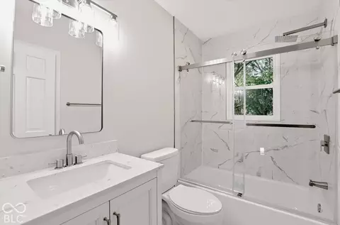 Bath - 11432 Rolling Ct, Carmel, IN 46033 photo 5 of 5