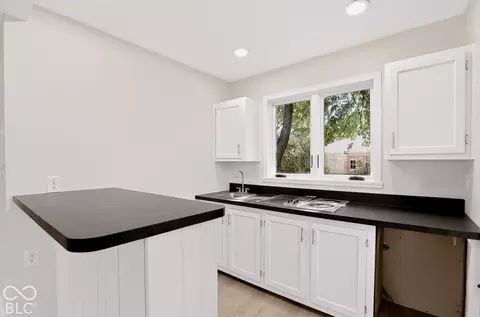 Kitchen - 11432 Rolling Ct, Carmel, IN 46033 photo 9 of 9