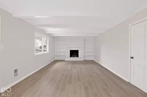 Living - 11432 Rolling Ct, Carmel, IN 46033 photo 6 of 12