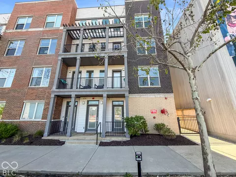 727 N Illinois St UNIT 208, Indianapolis, IN 46204