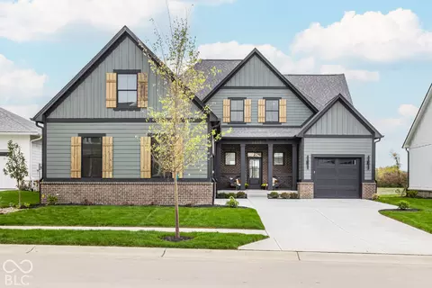 6069 Salisbury St, Zionsville, IN 46077