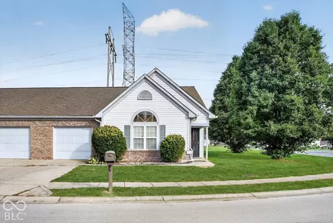 5714 Eden Village Dr, Indianapolis, IN 46254