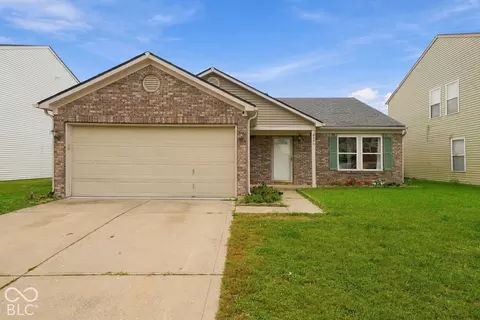 6551 Newstead Dr, Indianapolis, IN 46217