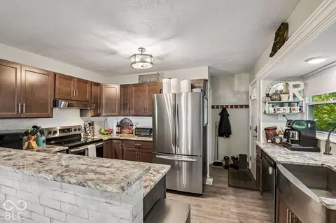 Kitchen - 332 Pickett St, Plainfield, IN 46168 photo 1 of 3