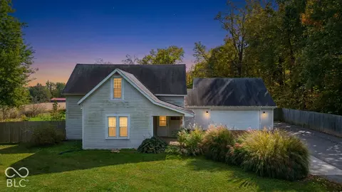 Exterior - 9043 Colvin Rd, Centerville, IN 47330 photo 12 of 14