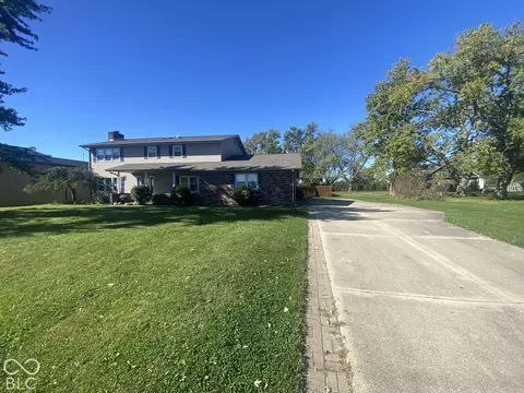 Exterior - 558 S 2nd St, Upland, IN 46989 photo 2 of 11