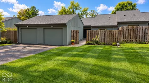 5063 Fairway Dr, Avon, IN 46123