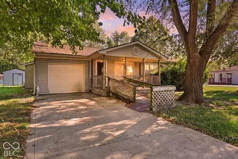 1694 Cardinal Ln, Shelbyville, IN 46176