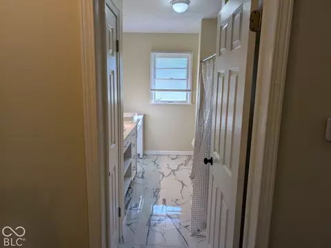 Entry Way - 2060 E Thompson Rd, Indianapolis, IN 46227 photo 2 of 2