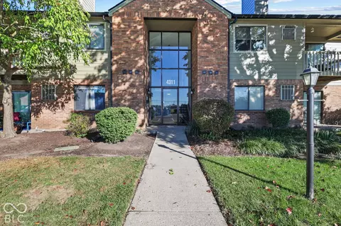 4311 Village Parkway Cir W #2, Indianapolis, IN 46254