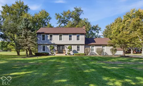 9748 Greentree Dr, Carmel, IN 46032