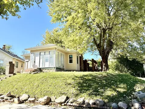 252 Ringwood Way, Anderson, IN 46013