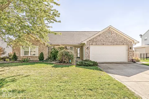 6489 Bird Key Dr, Noblesville, IN 46062