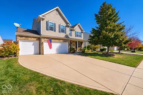 3769 Tartan Trl, Whitestown, IN 46075