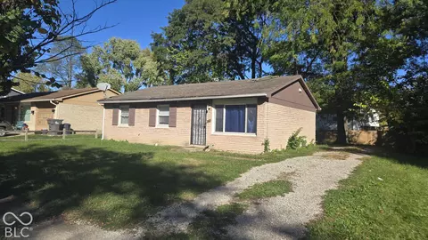 3943 Richelieu Rd, Indianapolis, IN 46226
