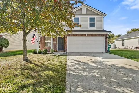 4332 Raintree Rd, Indianapolis, IN 46234