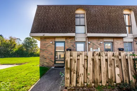7459 Countrybrook Dr, Indianapolis, IN 46260